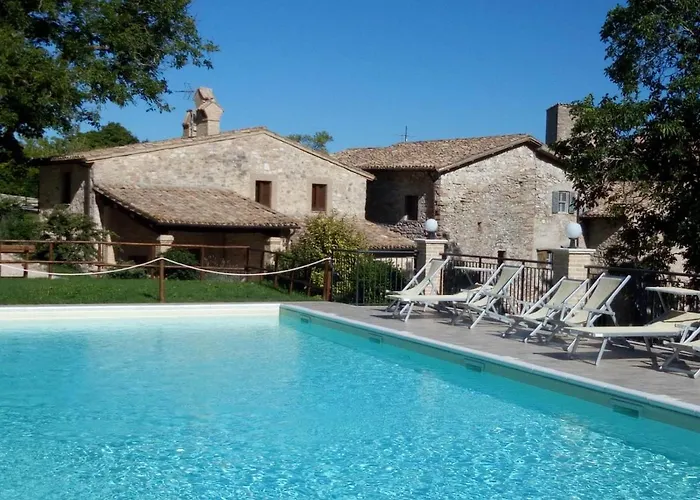 Alloggio per agriturismo Castello Di Acera Campello sul Clitunno