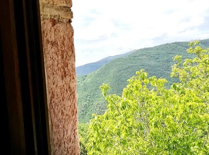 Alloggio per agriturismo Castello Di Acera Campello sul Clitunno